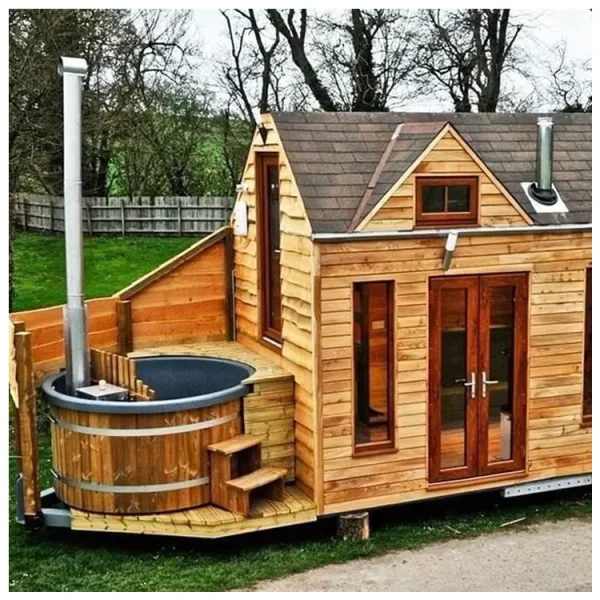 Modern Finnish Pine Sauna & Hot Tub | 5-6 Persons